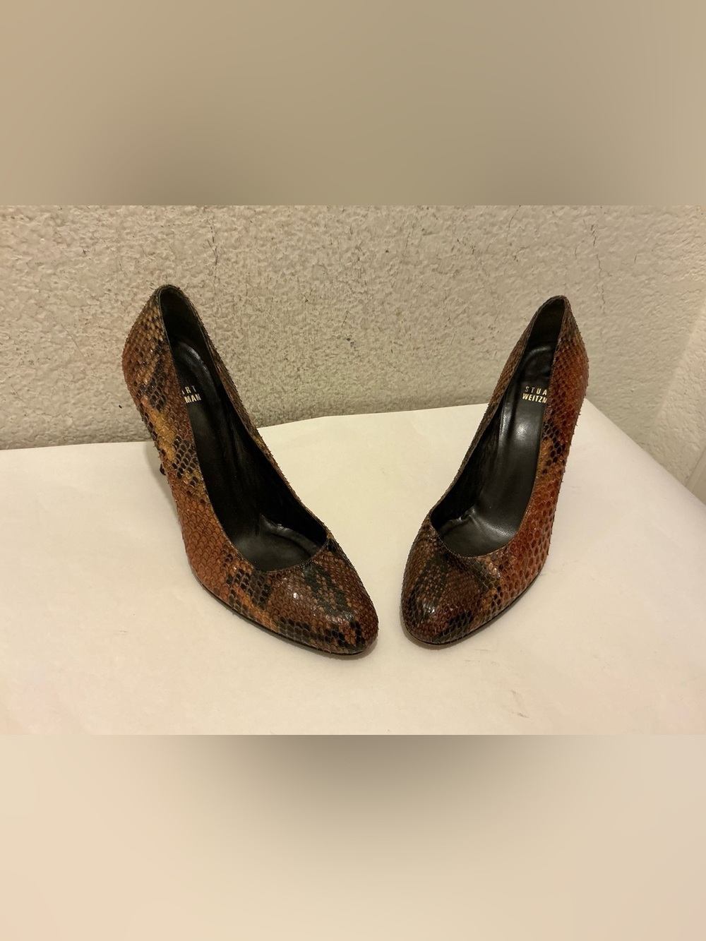 Stuart Weitzman Brown Snakeskin Pointed-Toe Pumps